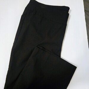 Chico's black wide leg capris NWOT Size 3.5/18